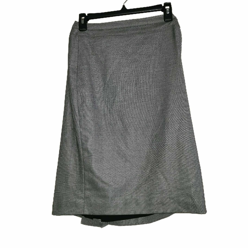 White House Black Market mid length skirt